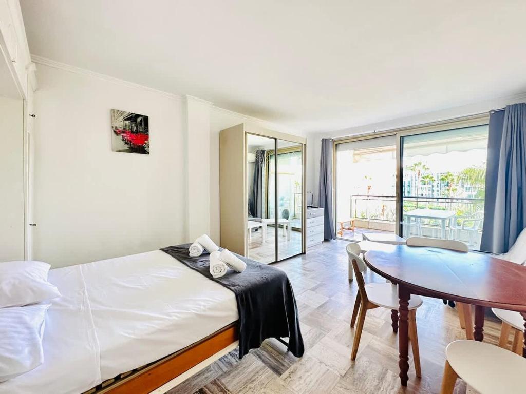 Grand Hotel - Studio Croisette - 3