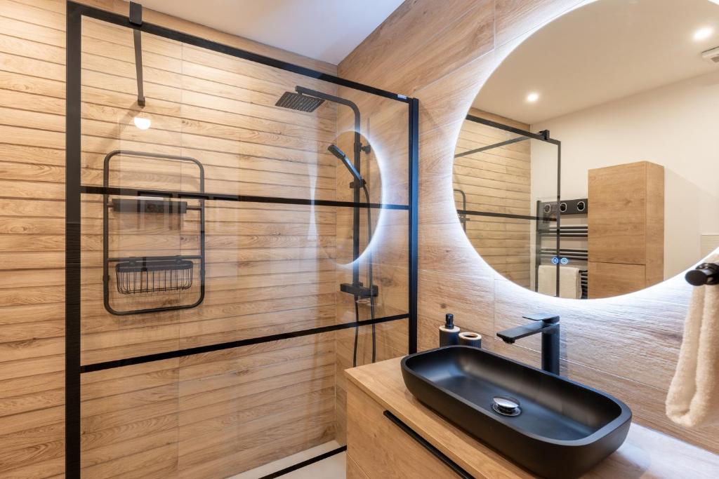 GuestHost - Modern Flat with Lovely Terrace - 5