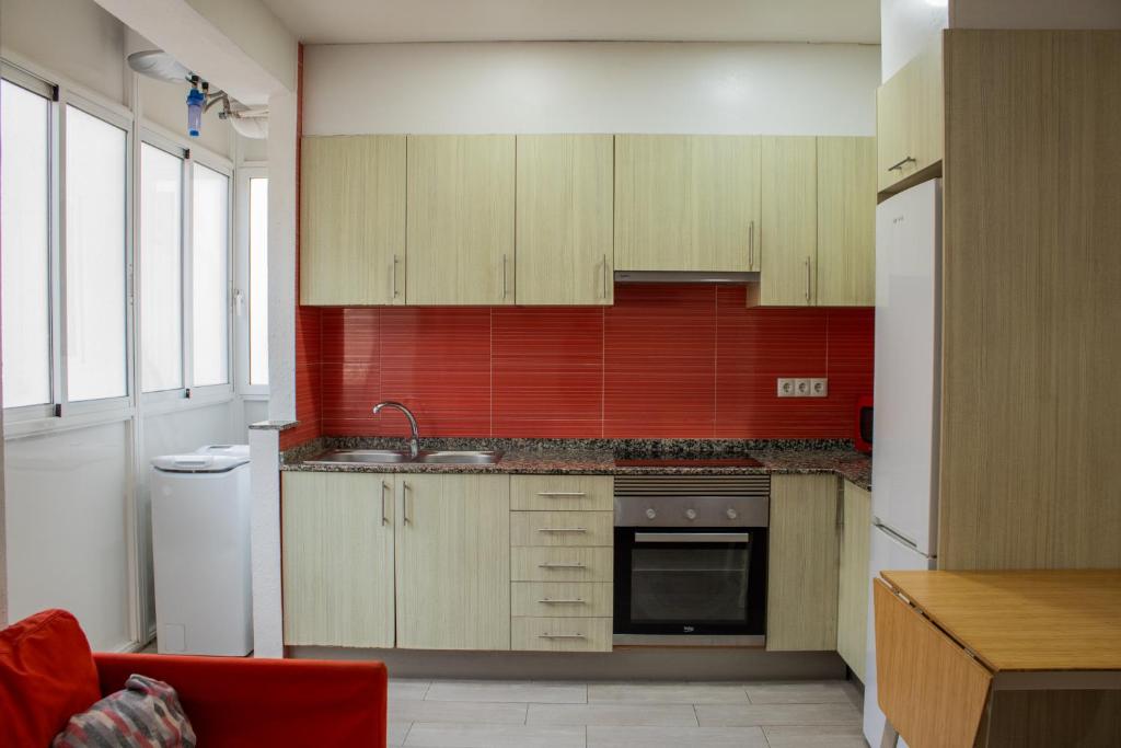 Precioso apartamento en Malvarrosa Playa Valencia - 5