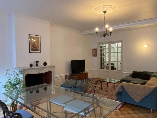 Grand appartement T4 de charme - 4
