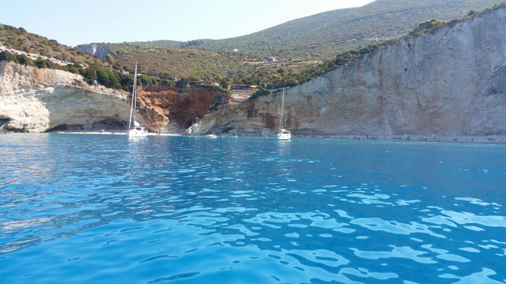 Villas Amantea- four villas with big pool and infinity pool photo