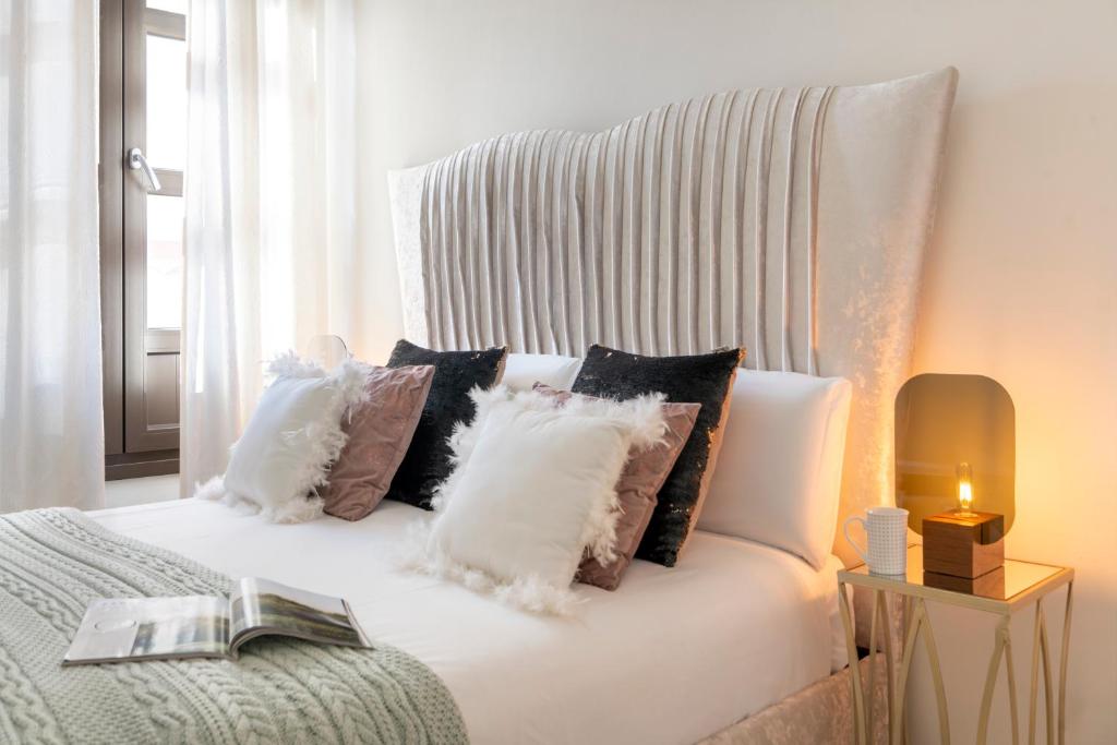 Apartamento con solera en el corazón de Triana by Miisterhost - 2