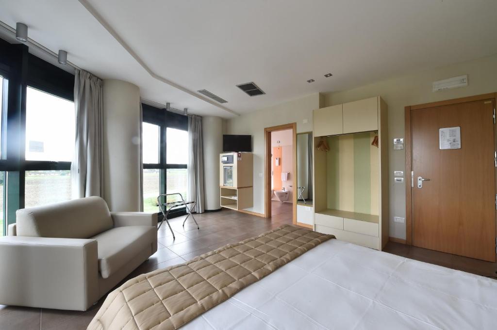 タチ ホテル (Tati' Hotel)