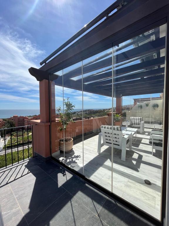 Penthouse with stunning sea view terrace - 1