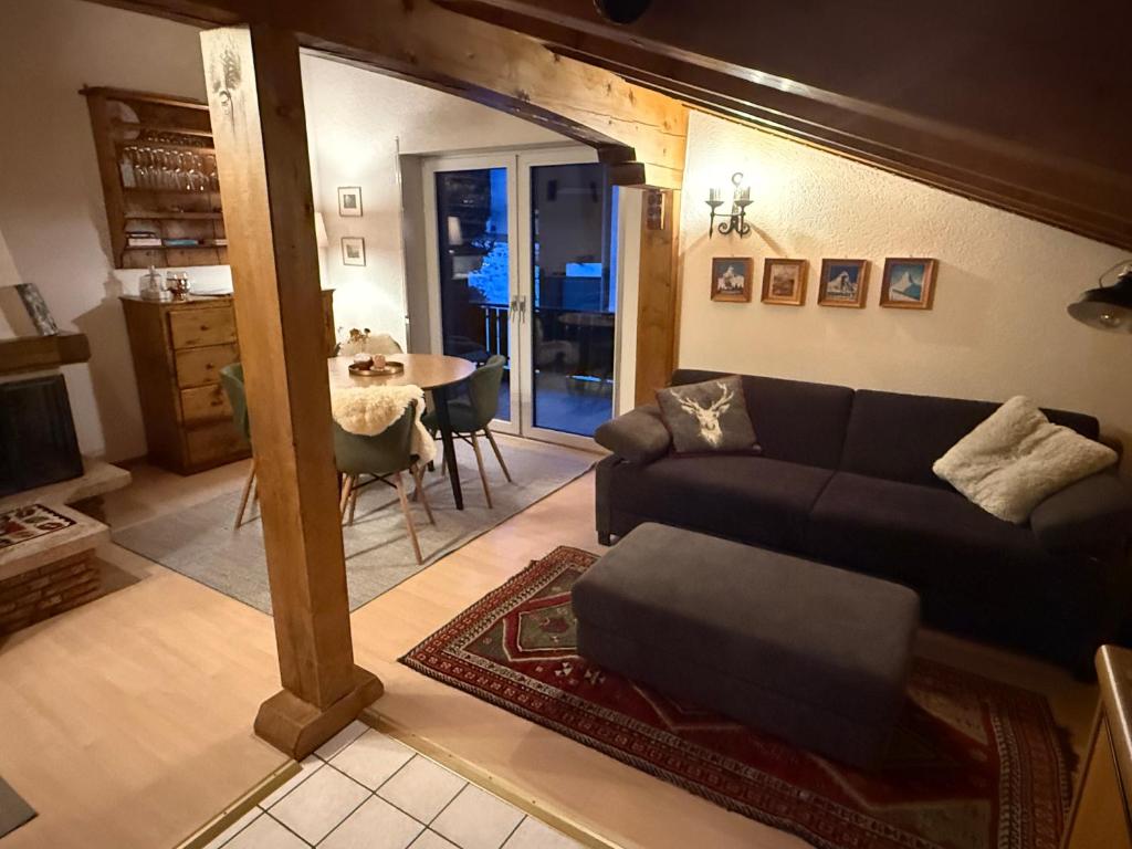 Dachwohnung mit Charme im Haus Luchre, Zermatt - 4