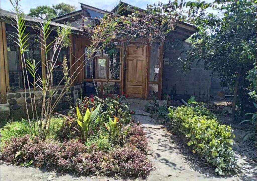 Casa de hospedaje en Mindo - 2