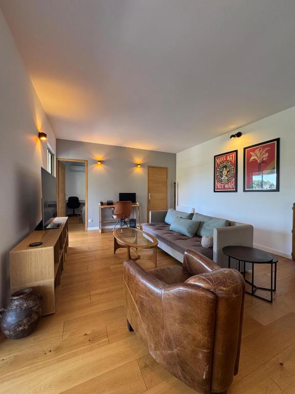 Appart standing avec vue grand balcon - parking - clim - 4