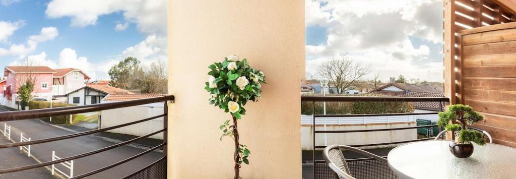Bel appartement, résidence avec piscine - 4