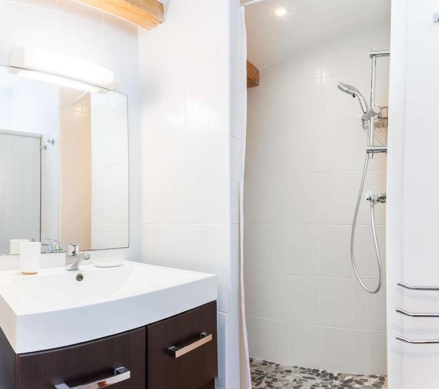 Bel appartement, résidence avec piscine - 2