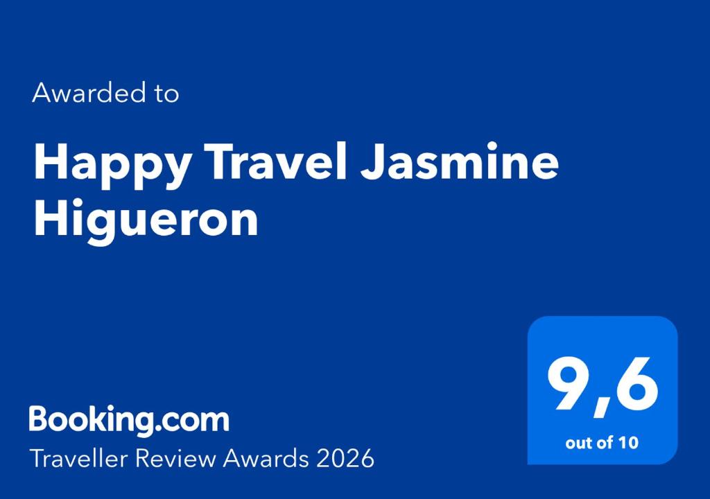 Happy Travel Jasmine Higueron - 2