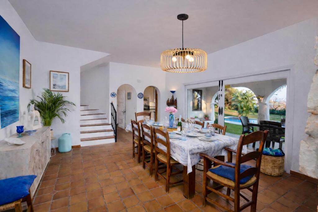 Villa El Capricho - 4