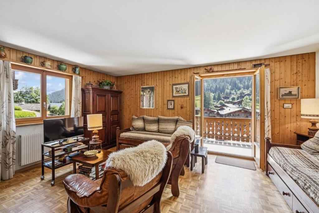 Ski-In Comfort Charming Morgins 5 Min Walk to Portes du Soleil Telecabine - 2