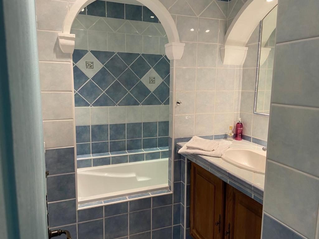 FS290-A00 Appt 2 pièces 4 personnes FREJUS - 4