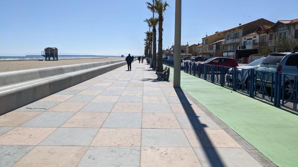 Port La Nouvelle T2 rez de chaussée idéal pour 4 personnes - 3