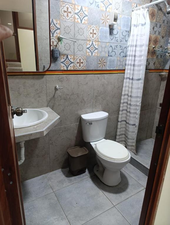 Full Executive-Style Apartment - 2