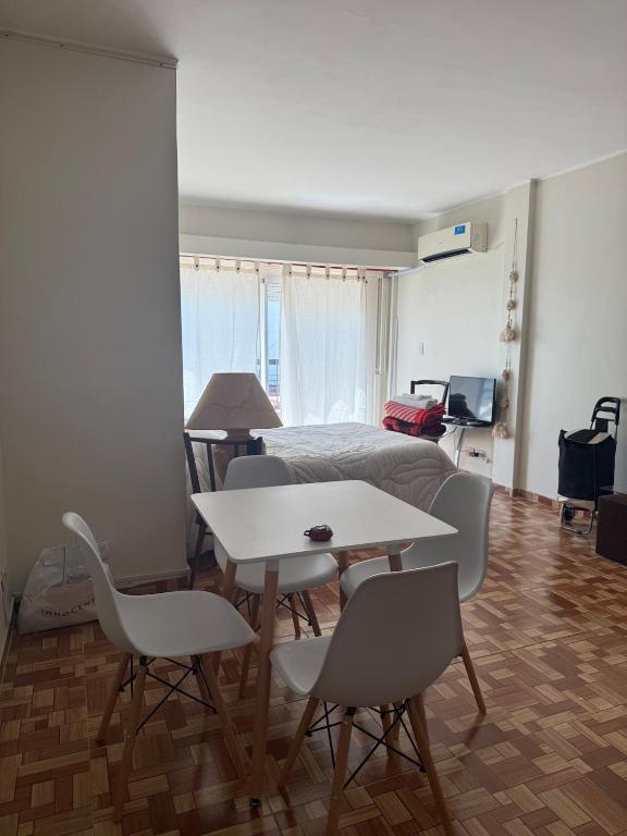 Studio Apartment con Terraza sobre Av Santa Fe - 1