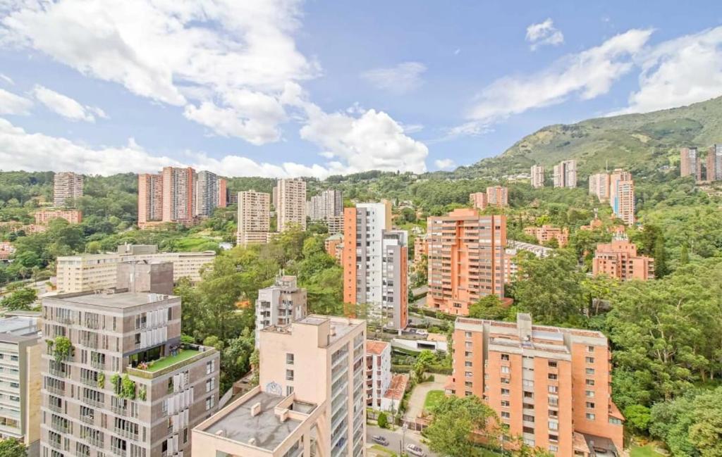Penthouse, Energy Living, la mejor zona de Medellín, jacuzzi, una vista espectacular a toda la ciudad - 4