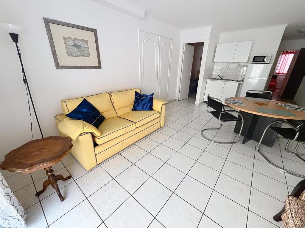 2 bedroom Pradignac 305 - 5