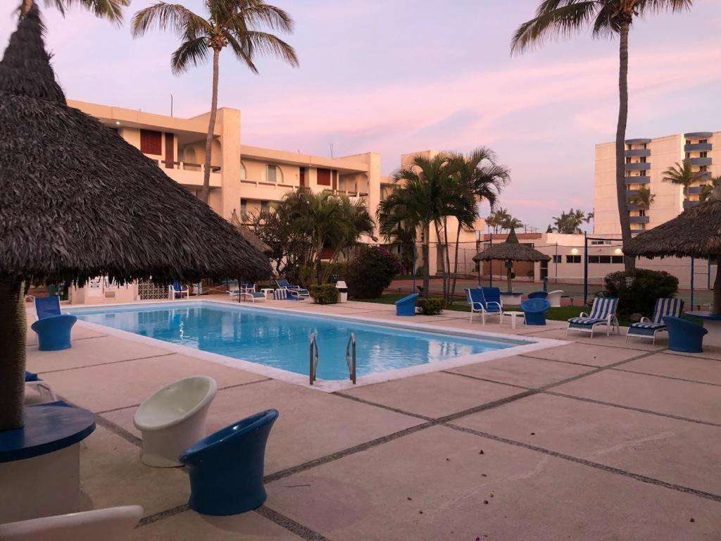 Exclusive Oceanfront Apartment on the Beach - 2