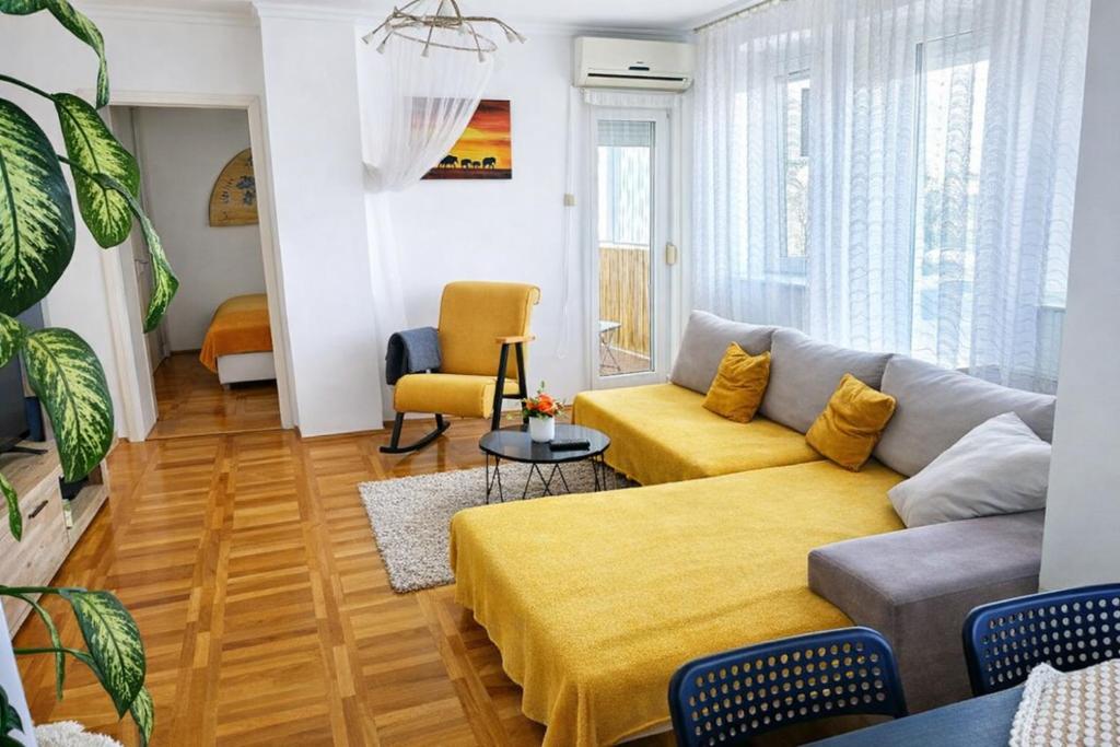 Lena`s Home - 1