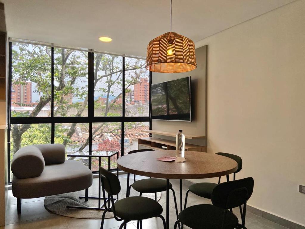 Modern 2BR in Laureles with City Views by Wynwood House - 1