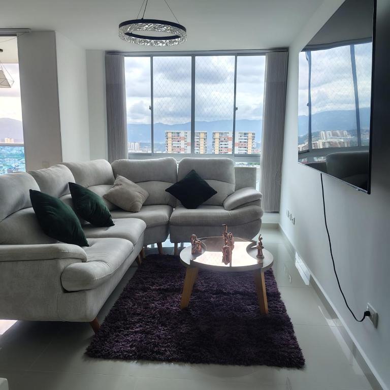 Apartamento lujoso y acogedor frente al centro comercial cacique BGA - 5