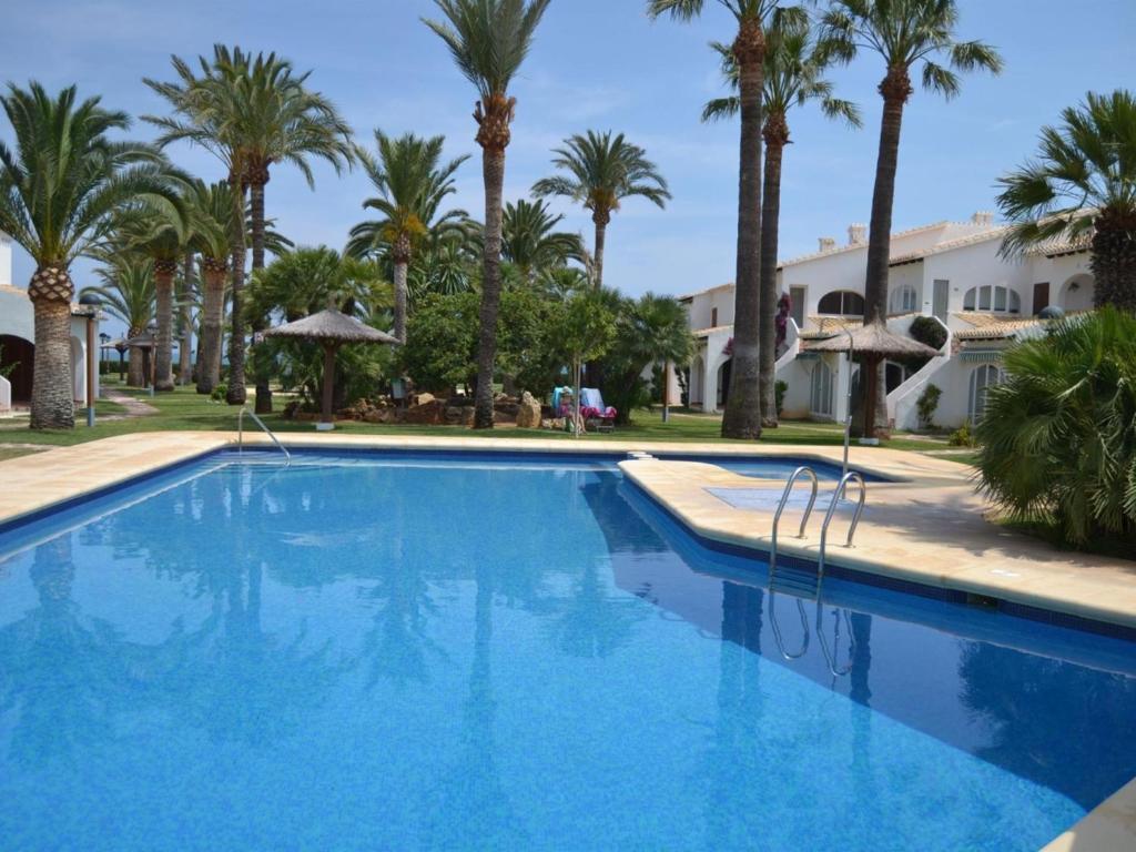 Apartamento en primera línea de playa en Denia con Wi-Fi, jardín y piscina - ES-373-34 - 4