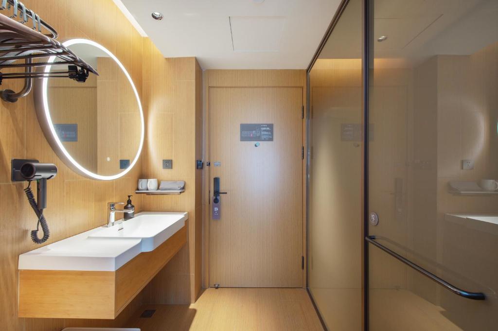 シャワー