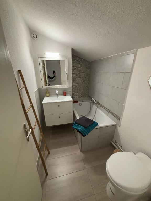 Chambre d ami chez habitant Villeneuve loubet plage piscine - 4