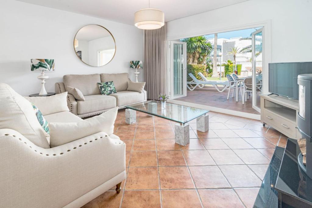 PG9 - Andalucian 3-story townhouse near Estepona - 3