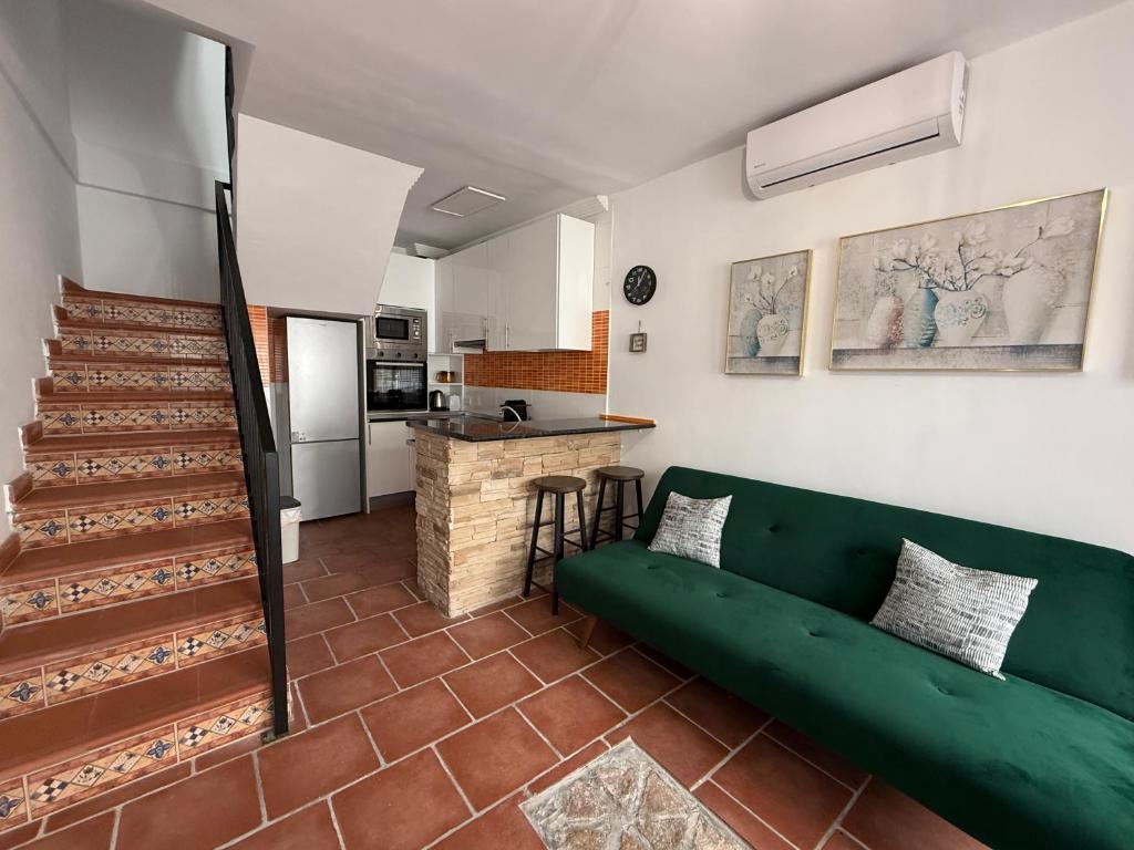 Estepona Old Town! 3bed house 5min Walk to Beach - 2
