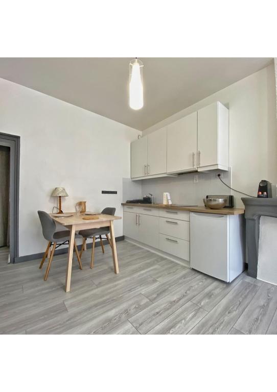 Coup de Coeur au pied du château - Nice studio ideally located - 3