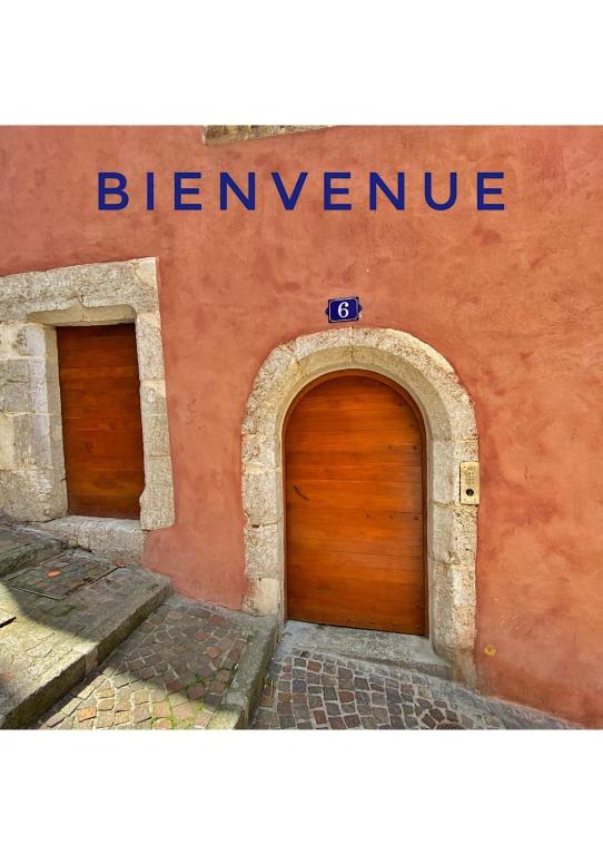 Coup de Coeur au pied du château - Nice studio ideally located - 1
