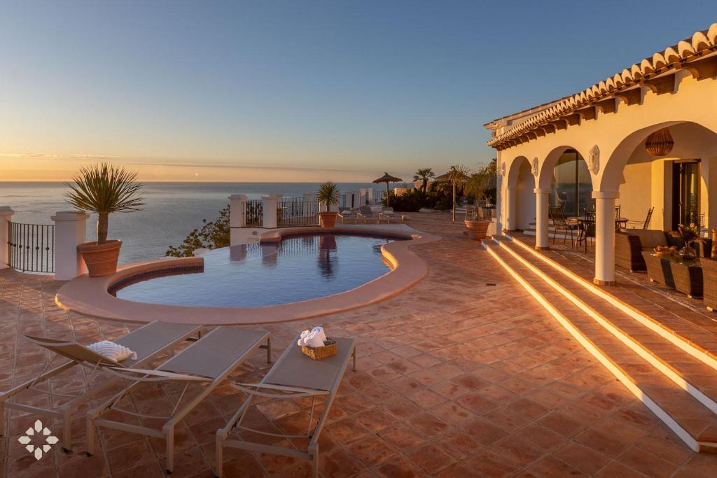 Villa Alegria by Abahana Luxe - 3