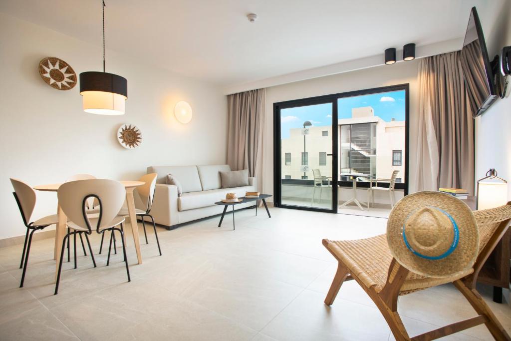 Hotel Coral Cotillo Reef - 3