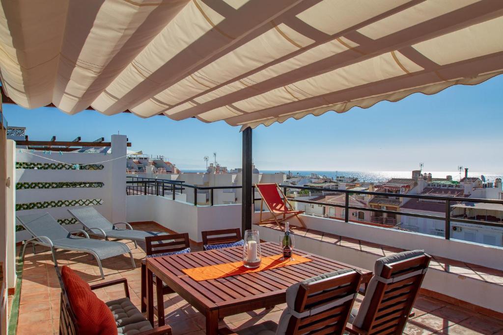 Silvia - Rooftop terrace, sea view, beach apartment, perfect location - 2
