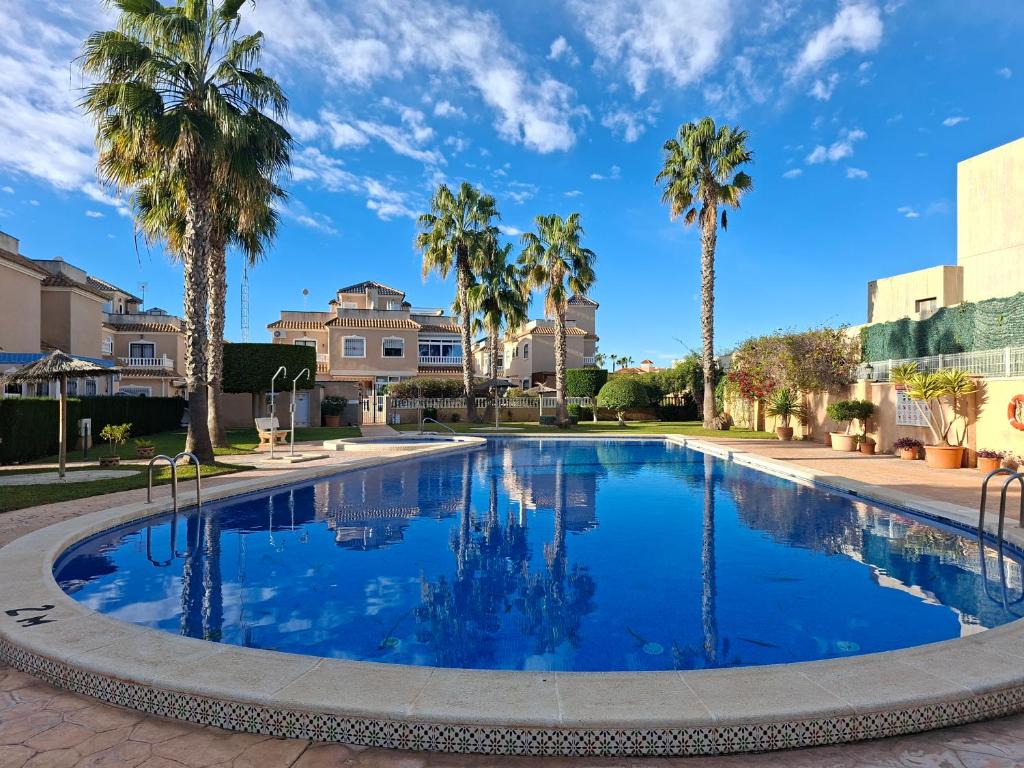 Pool & Roof Terrace-2BR Townhouse-Cabo Roig PMT24 - 1