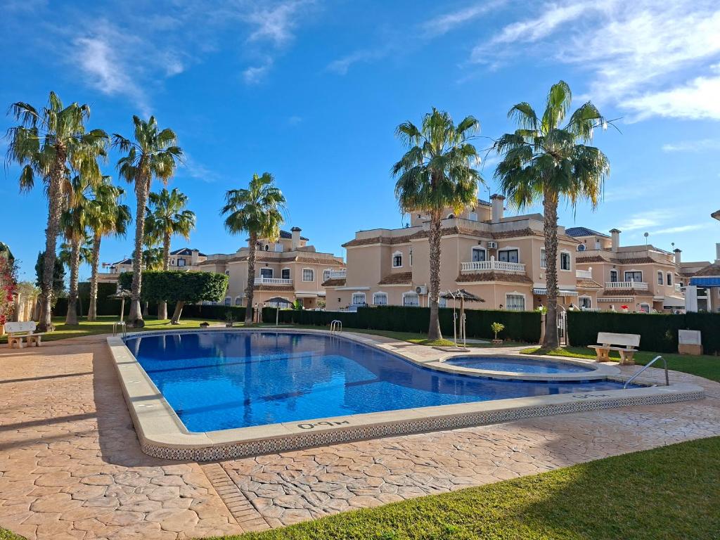 Pool & Roof Terrace-2BR Townhouse-Cabo Roig PMT24 - 2
