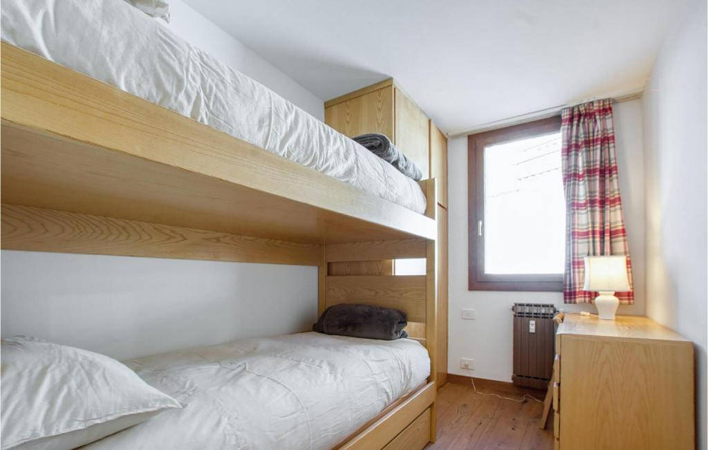 Awesome Apartment In Breuil-Cervinia - 5