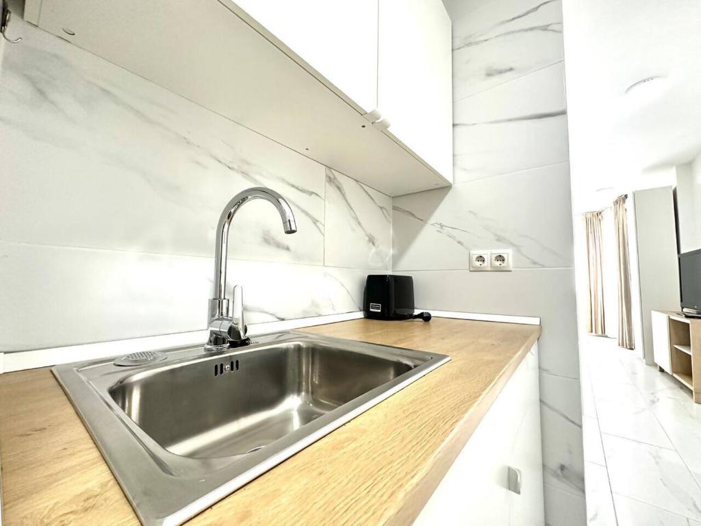 Loft 1 Dorm Torremolinos WiFi Centro Urbano Plaza - 3