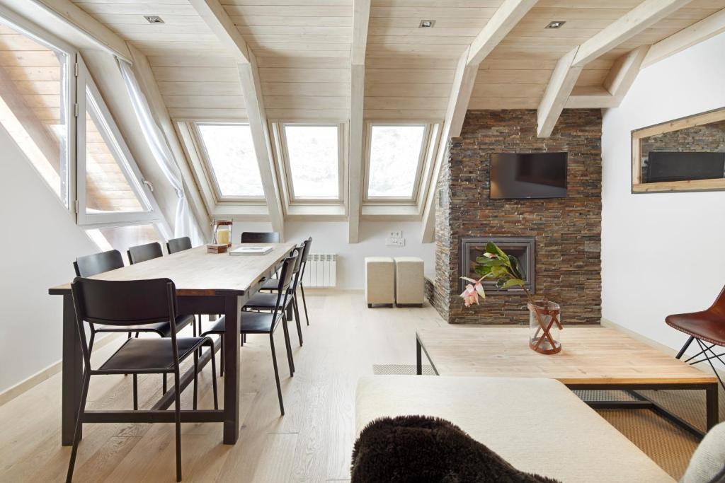 Val de Ruda Luxe 28 by FeelFree Rentals - 2