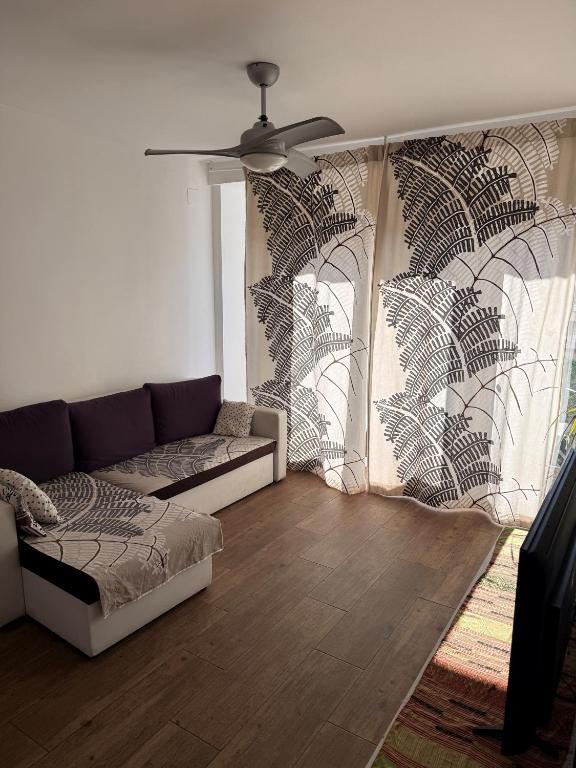 Casa Alicante Central Apartment with AC - 2
