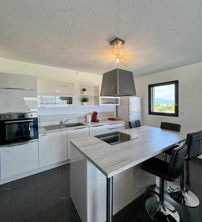 Superbe Appartement T3 - 6 Personnes - 100 m de la plage - Piscine- 6ODYS405C - 4