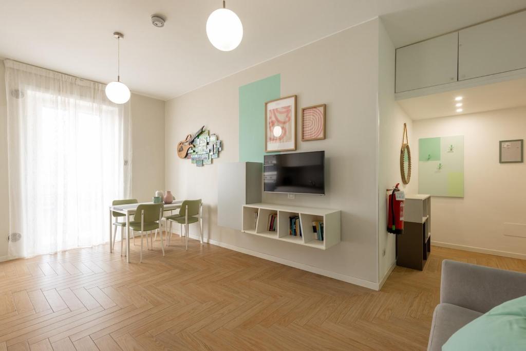 BDC - Tender 2Bdr apartment at Navigli area - 1