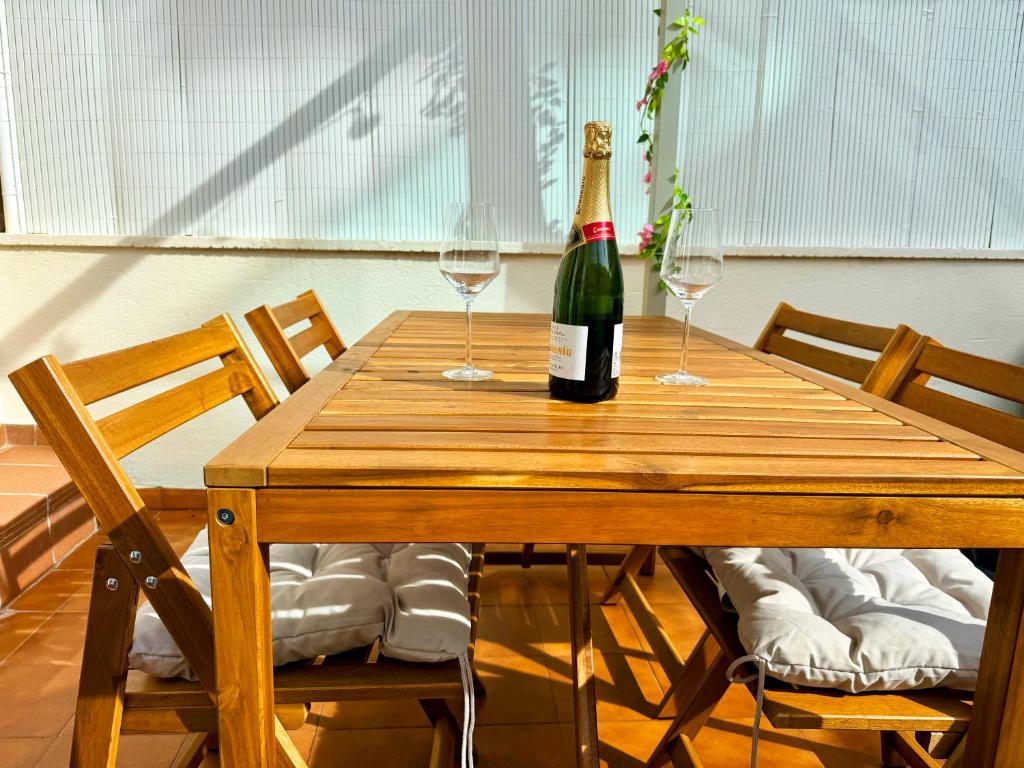 Apt con chill-out, piscina en la azotea a 5 min de la playa y parking privado - 2