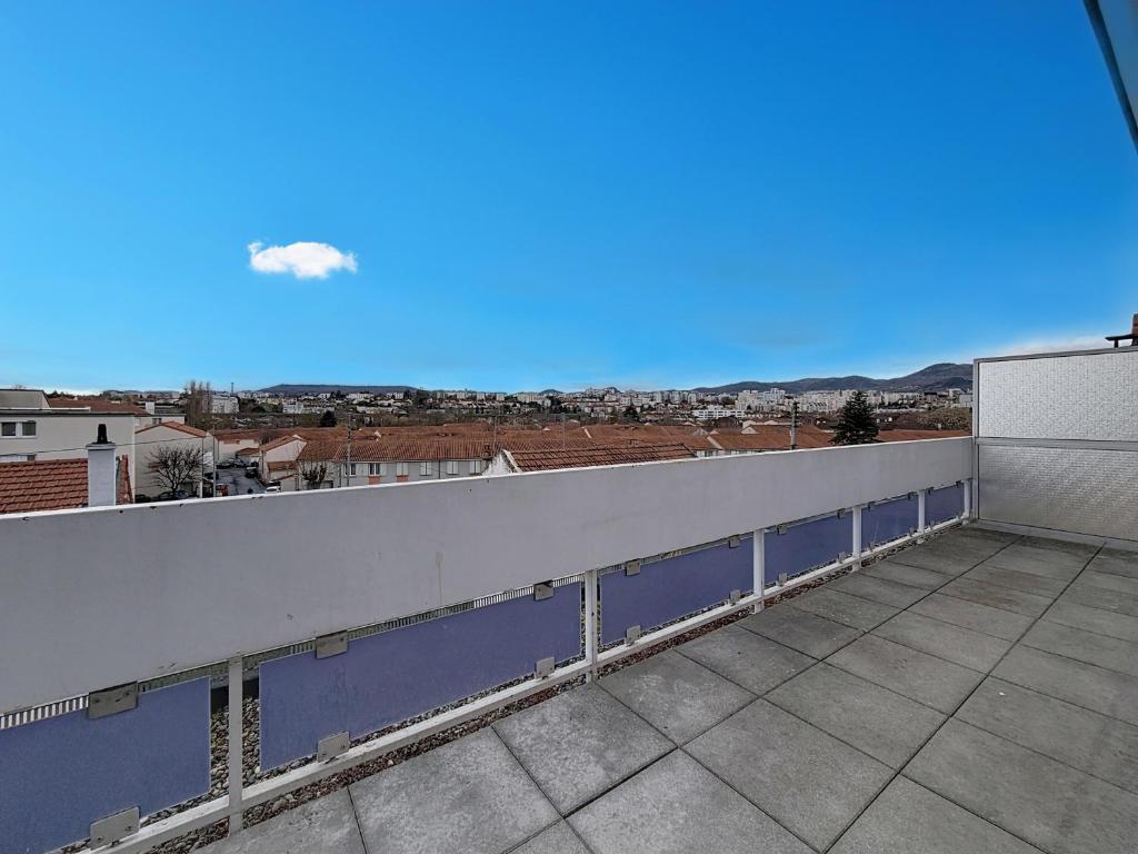 F1 sur Clermont-Fd - Parking CHARTIER - 5