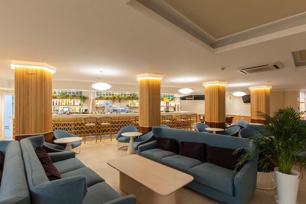 MedPlaya Hotel Alba Beach — Restaurant & bars in Benalmadena, Andalusia
