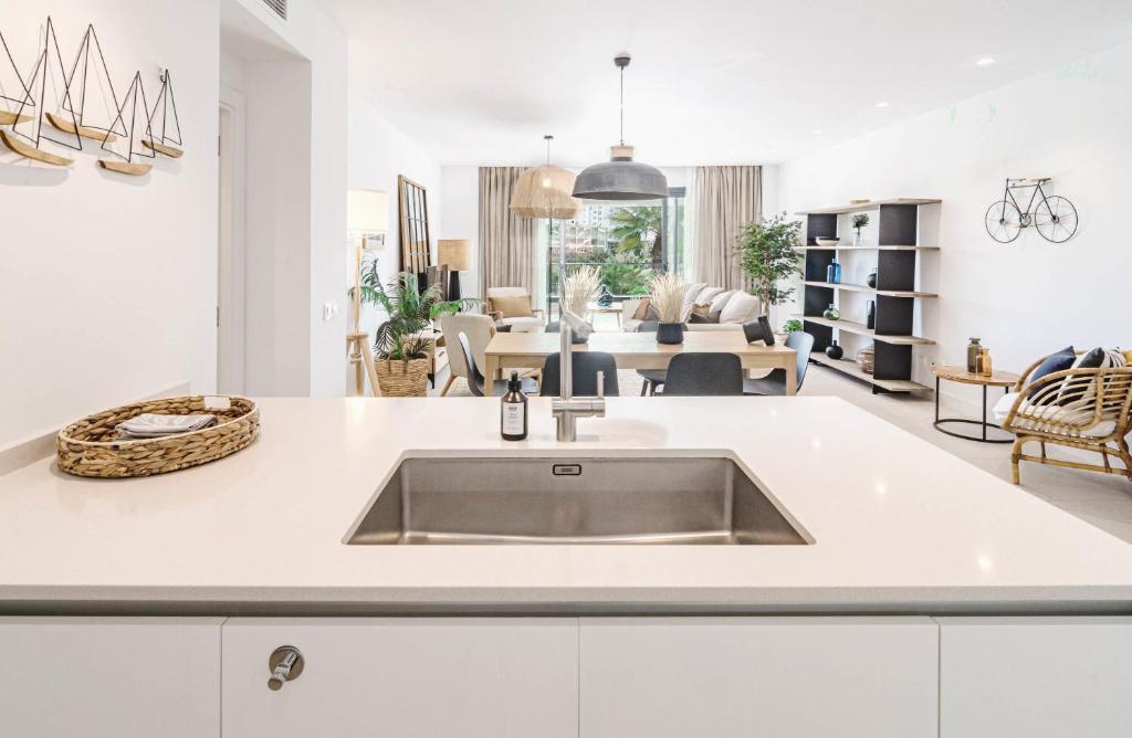 LME3BB - Modern flat with a stunning 50 m² terrace - 4