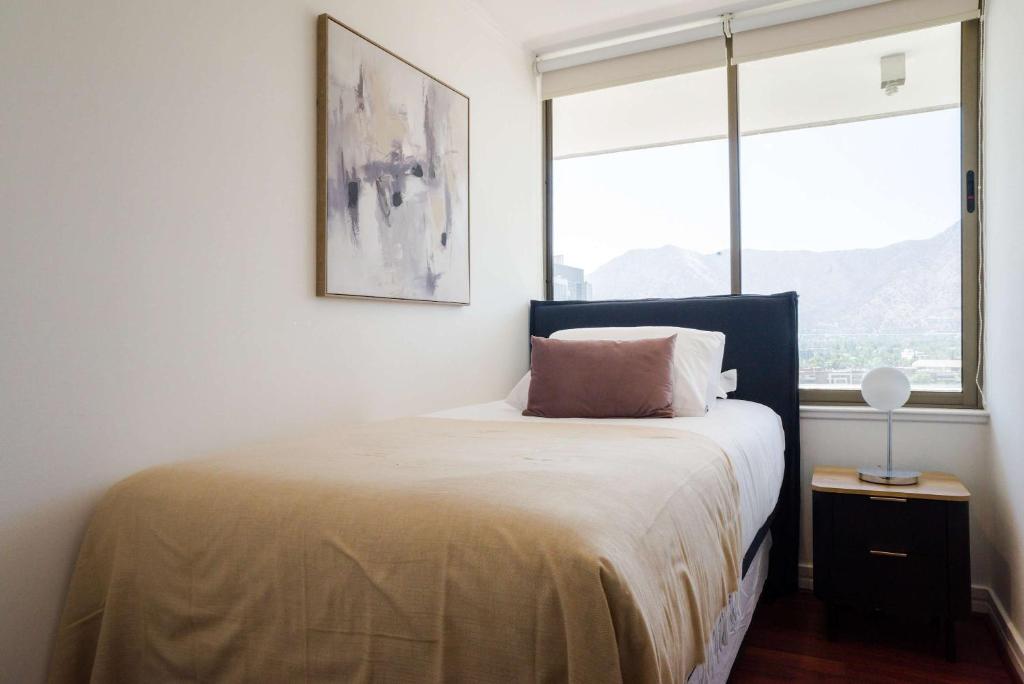 Stylish 2BR City Flat Modern Design and Comfort - 5