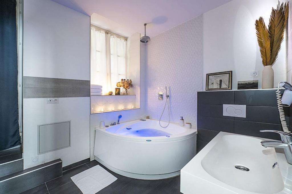 Bernard Studio with Spa A Moment of Relaxation and Elegance - 4